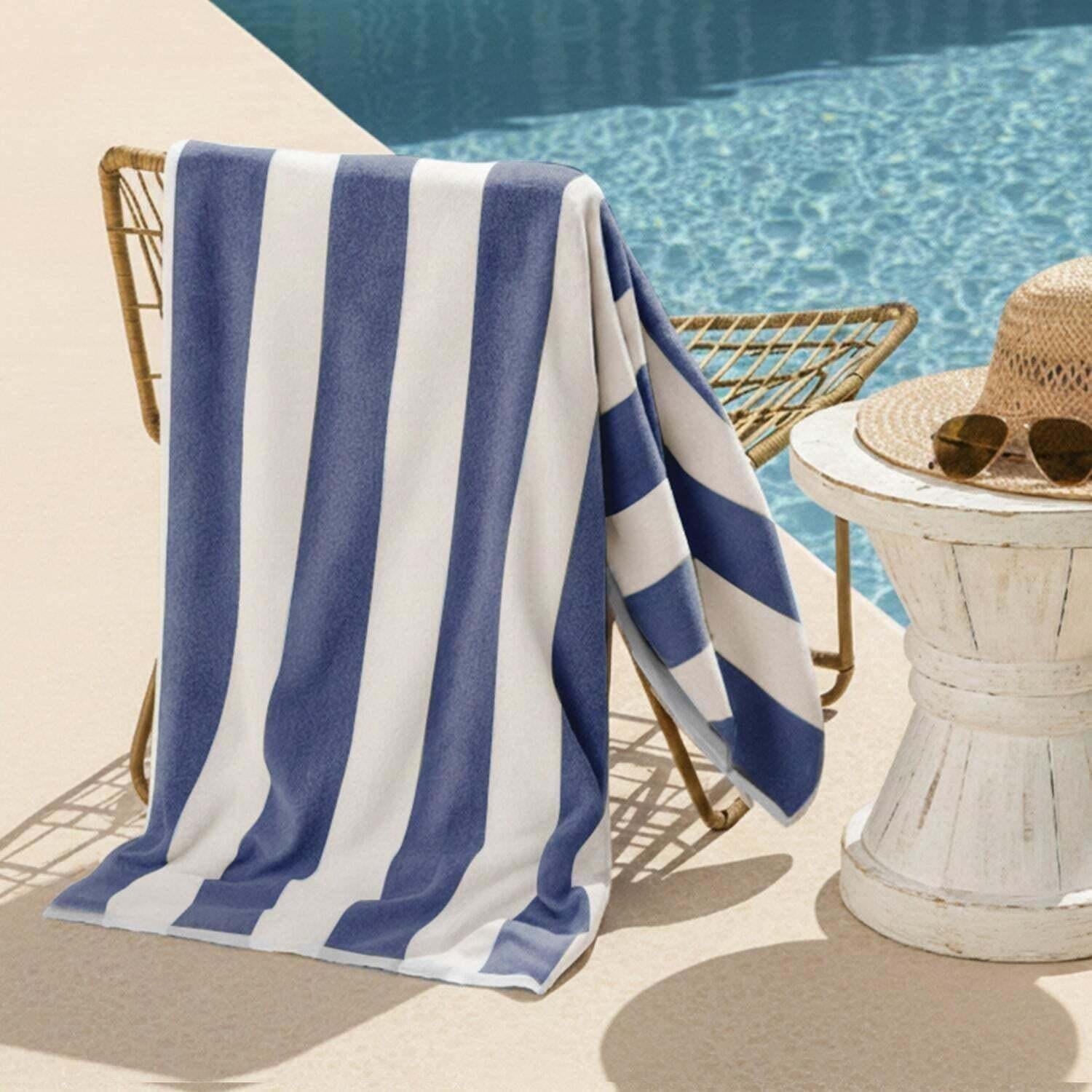 Toalla de playa cabana azul