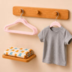 Set 10 Colgadores de ropa para bebé rosa